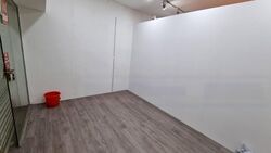 Lucky Plaza (D9), Shop House #469280791
